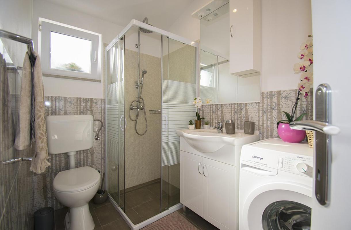 Appartement Edera, Near The Town In A Quiet Location *